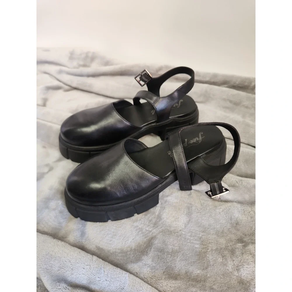 Free People these shoes